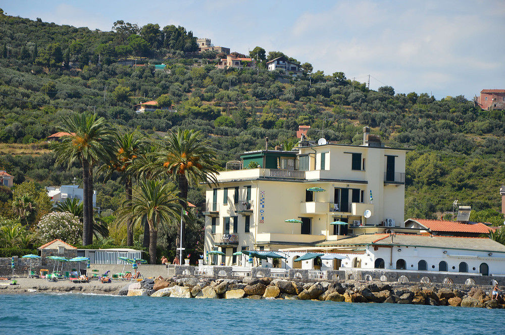 Residence Villa Miky Albenga Exterior foto